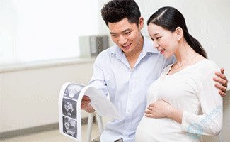 染色体异常的人群通过试管婴儿技术能帮助生育健康的孩子吗？