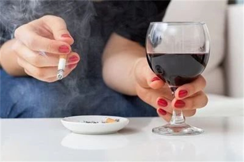 注意！这5个因素是导致胎儿畸形的“元凶”