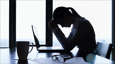 月经前后“褐色分泌物”？警惕！不孕&流产可能都和它有关…