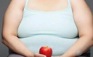 试管如何解决多囊卵巢面临的生育问题？