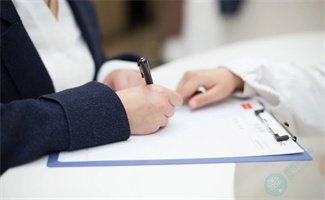 AMH跌到0.15照样逆风翻盘！别被报告单困住，卵巢储备偏低从不是生育的定论